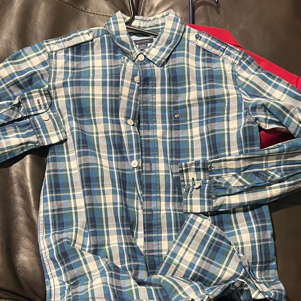 2 shirts bundled George maroon Collared Shirt & plaid Tommy Hilfiger